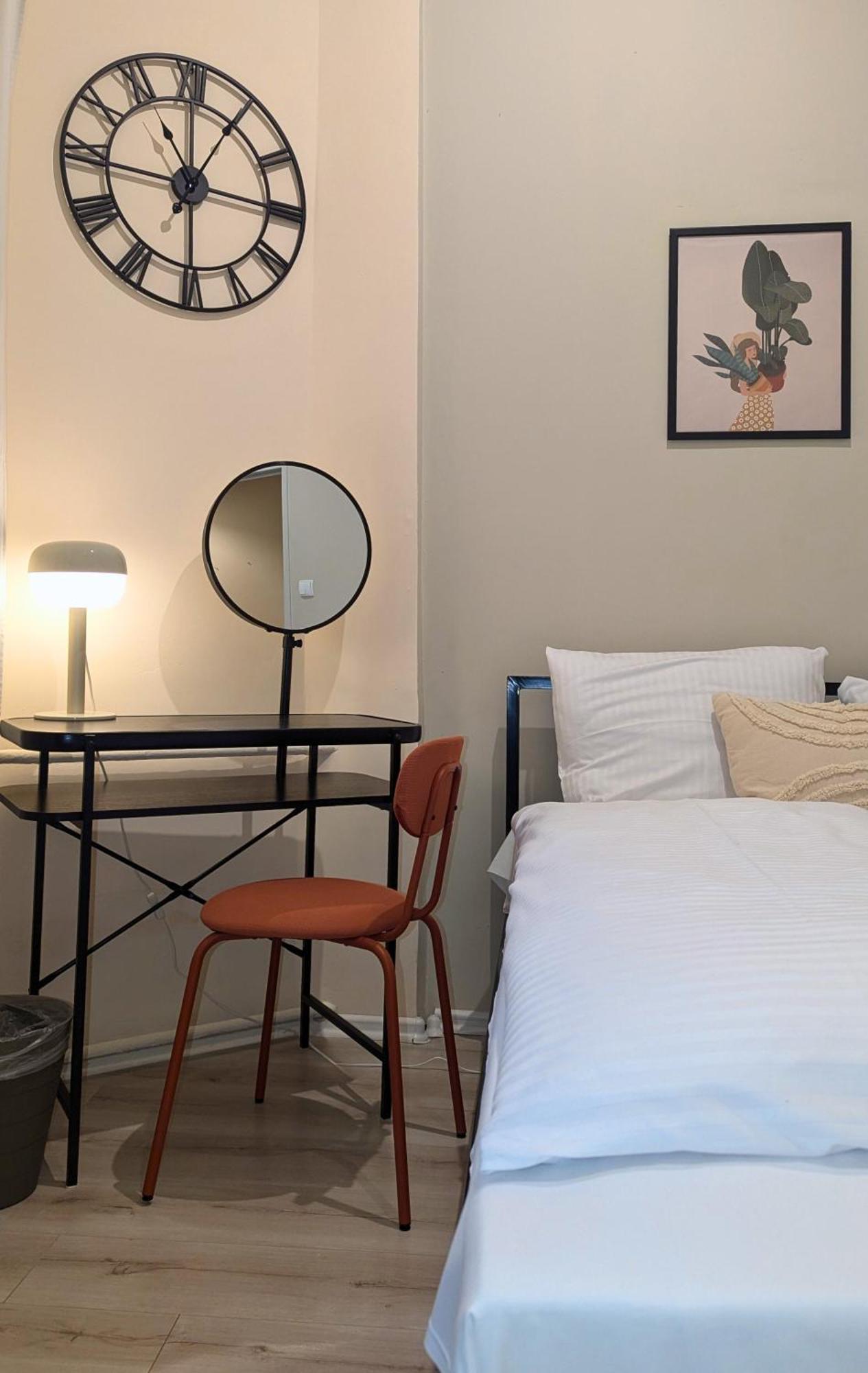 Rynek 30 Hostel *